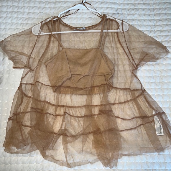 Zara Tops - Zara tule Peplum Top- Super Cute!